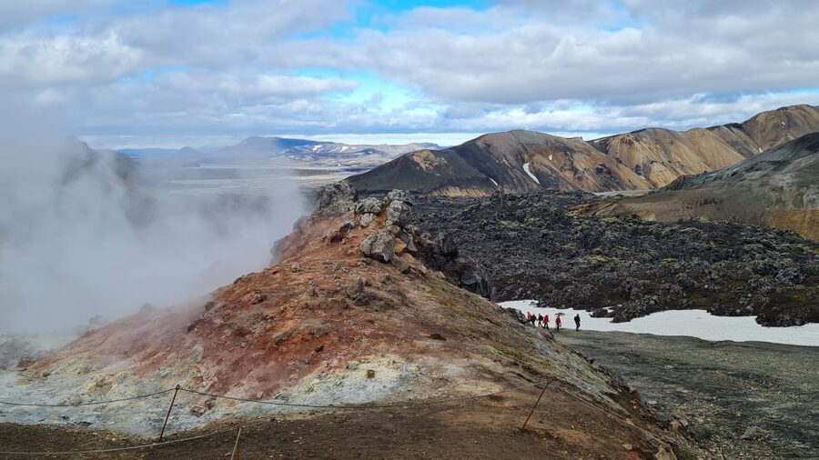 From Reykjavik: Highlands Jeep Tour & Landmannalaugar Hike - The hot spring finish