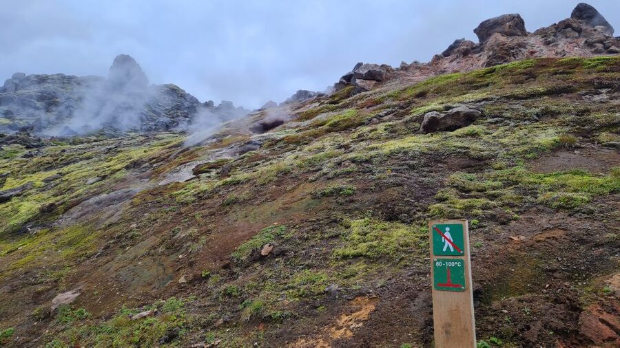 From Reykjavik: Highlands Jeep Tour & Landmannalaugar Hike - What the $412 price really covers