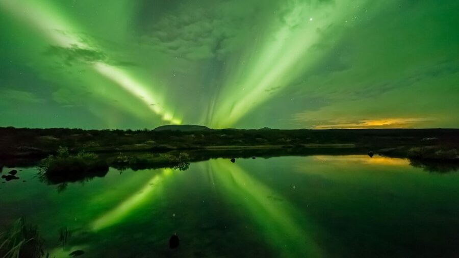 From Reykjavik: Northern Lights Boat Cruise - Warm up indoors, then return to the deck