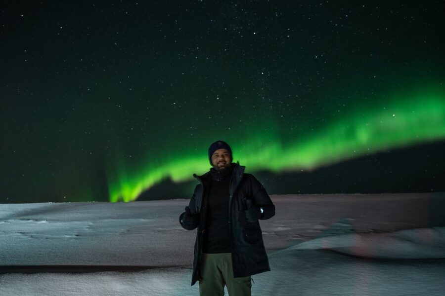 From Reykjavik: Northern Lights Guided Tour with Photos - How the included photos work