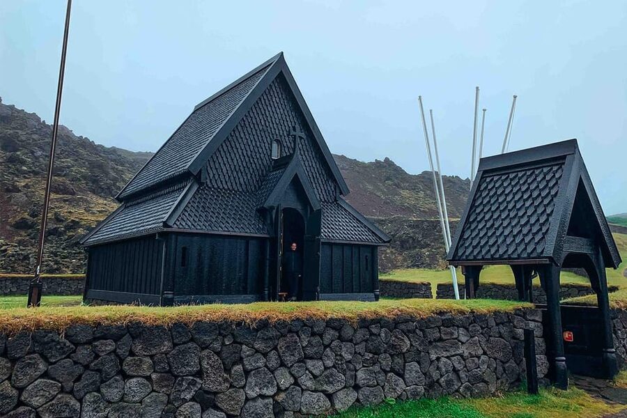 From Reykjavik: Puffin and Volcano Tour in Westman Islands - Puffins at Stórhöfði Cape