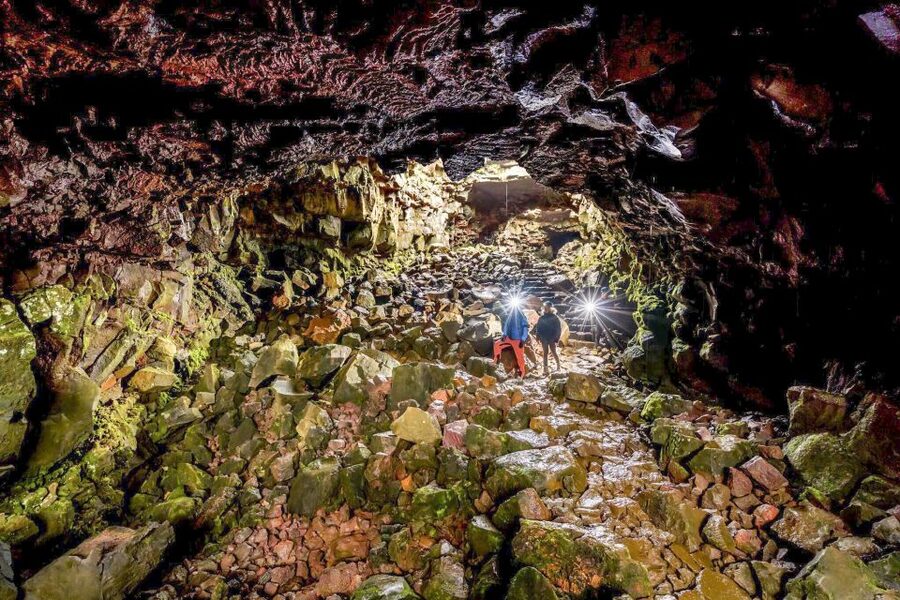 From Reykjavik: Raufarhólshellir Lava Tunnel by Bus - Getting equipped at Raufarhólshellir