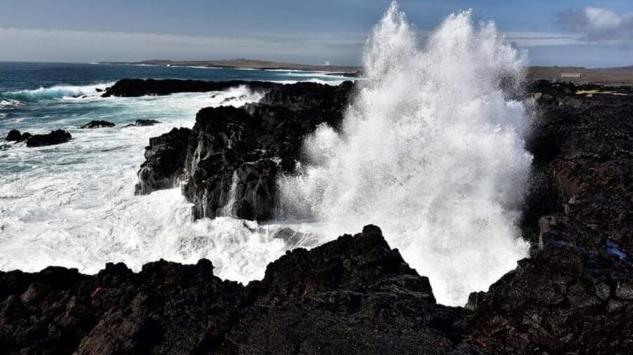 From Reykjavik: Reykjanes Geopark Tour & Airport Transfer - Seltún at Krýsuvík: the most memorable walk