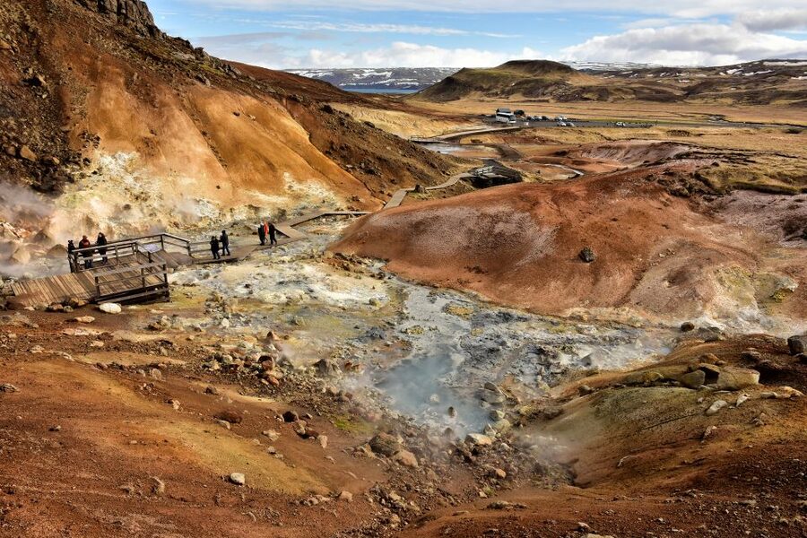 From Reykjavik: Reykjanes Geopark Tour & Airport Transfer - Pickup in Reykjavik and the small-minibus setup