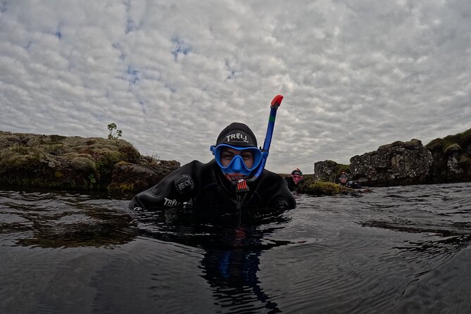 From Reykjavik- Silfra Snorkeling transfer included - Floating through the tectonic fissure