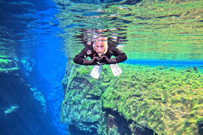 From Reykjavik- Silfra Snorkeling transfer included - Who should book this outing?