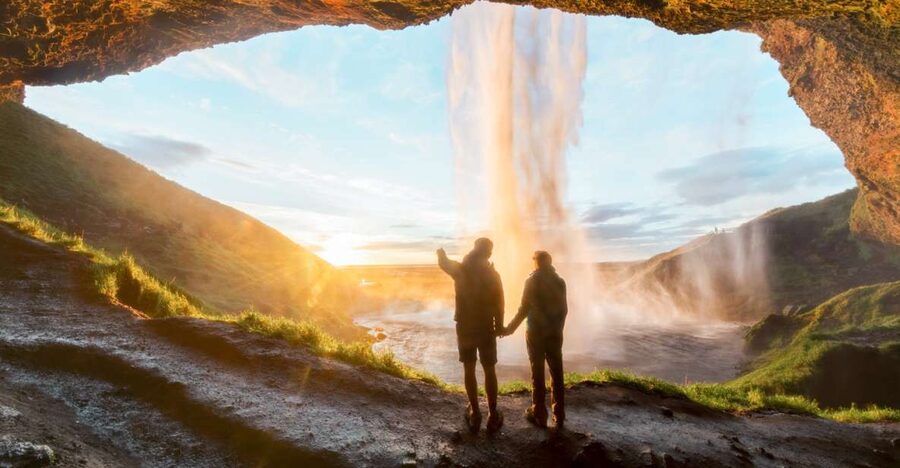 From Reykjavik: South Coast Full-Day Trip - Why the South Coast makes a better full-day outing