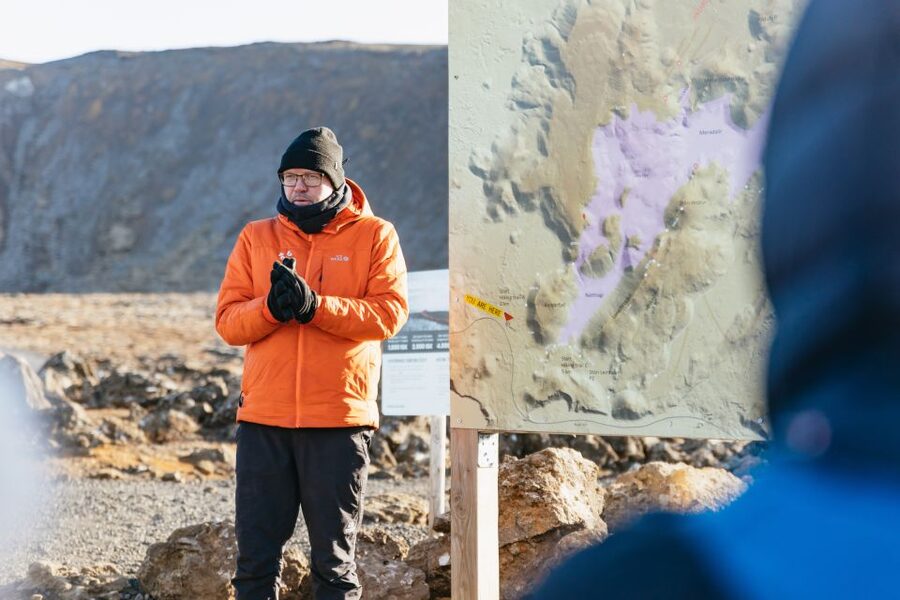 From Reykjavík: Volcanoes and Blue Lagoon Day Trip - Seltún’s boiling mud and geothermal colors