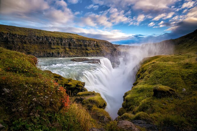 Full-Day Golden Circle Private Tour from Reykjavík - Kerið Crater and its iron-colored slopes