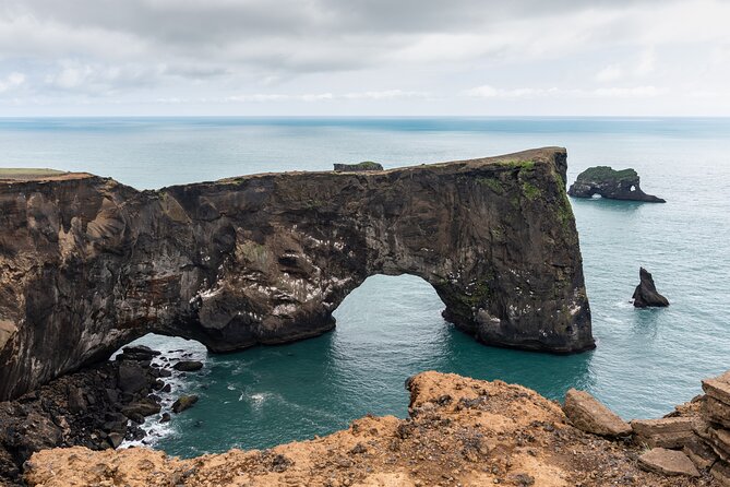 Full-Day Private Tour to Explore South Coast of Iceland - Vik, a useful pause after the beach