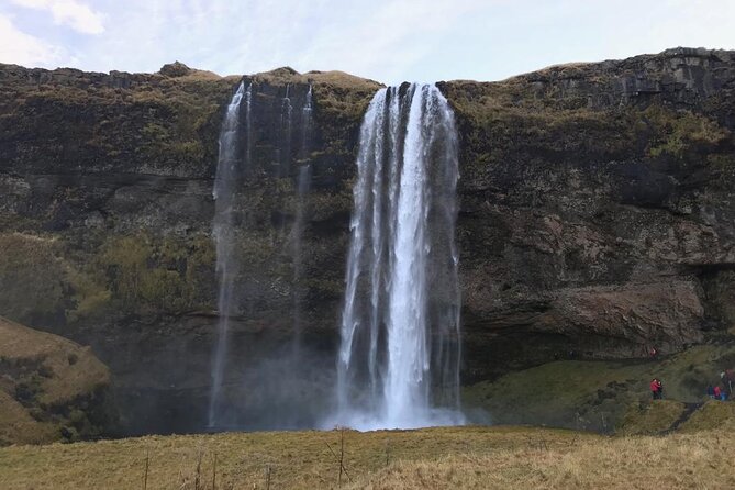 Full Day South Coast to Vík - Guided Tour - Reynisfjara, black sand and serious wave danger