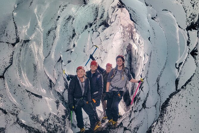 Glacier Hike at Sólheimajökull Shared Experience - Guides who make the difference