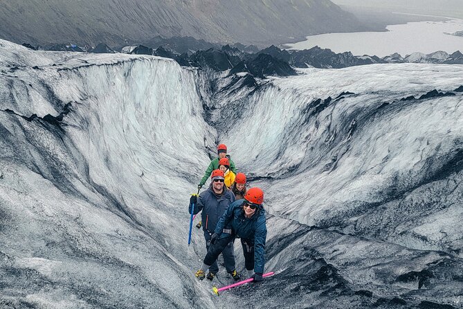 Glacier Hike at Sólheimajökull Shared Experience - Group size, effort, and age limits