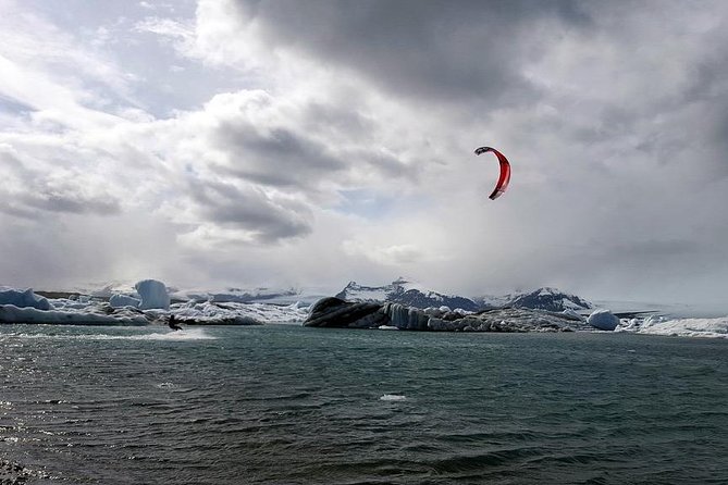 Glacier Lagoon & South Coast. Private Day Tour - Skaftafell and the changing ice of Jokulsarlon