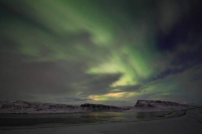Golden Circle and Northern Lights Superjeep Tour from Reykjavik - Geysir and Strokkur: the stop with a built-in countdown