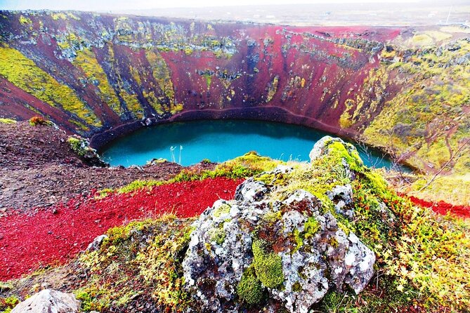 Golden Circle Cruise Arrival: Exclusive Small Group Tour - Food, clothing, and simple preparation