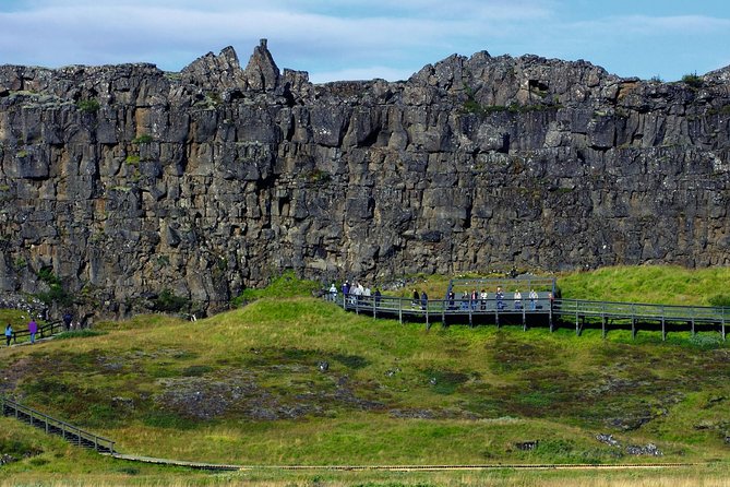 Golden Circle Day Trip with Fridheimar Greenhouse visit from Reykjavik - Who will get the most from this tour?
