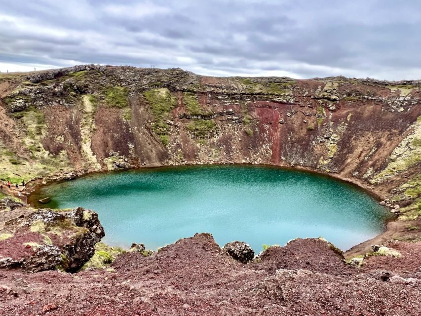 Golden circle, hot spring bakery, tomato farm private tour - Gullfoss: the powerful Golden Falls