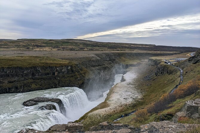 Golden Circle Iceland: Full-Day Guided Tour from Reykjavik - Geysir: steam, hot water, and a long viewing window