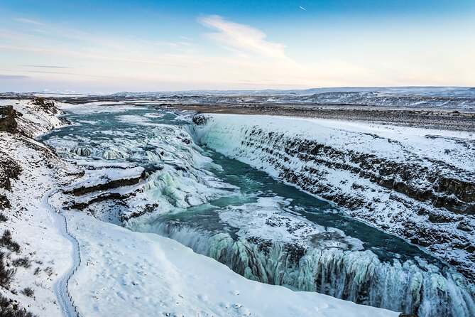 Golden Circle, Kerid and Sky Lagoon Small Group Day Tour - Thingvellir connects geology and Icelandic history