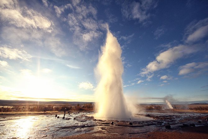 Golden Circle & Kerið Day Tour by Minibus from Reykjavik - The minibus makes the long day easier
