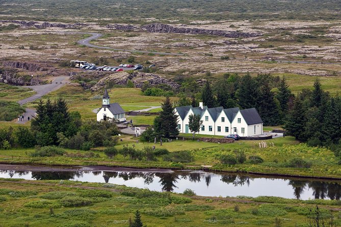 Golden Circle Super Jeep Tour and Snowmobiling from Reykjavik - Guides, group size, and the human side