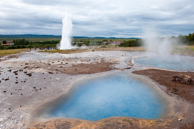 Golden Circle Tour Including Blue Lagoon Admission from Reykjavik - The Reykjavik terminal break and the Blue Lagoon handoff