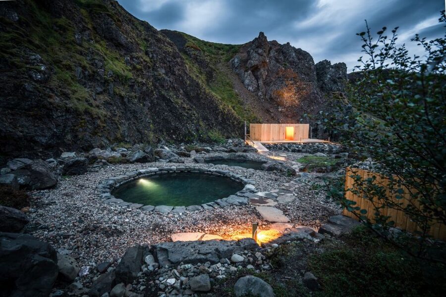Husafell: Canyon Baths Soak with Short Highlands Hike - How this compares with a regular geothermal pool