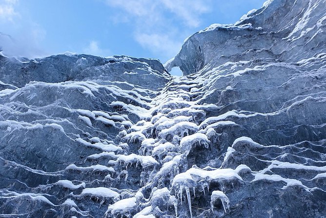 Ice Cave and Glacier Walk into Blue Glacier Canyon - The approach across Vatnajökull