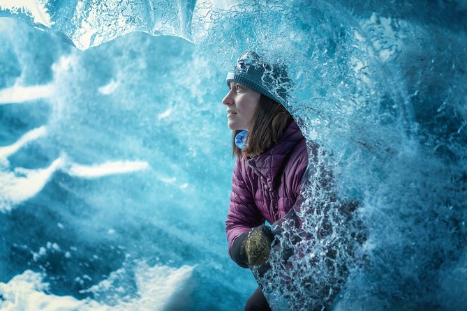 Ice Cave Captured - Professional Photos Included - Meeting at Jökulsárlón Glacier Lagoon