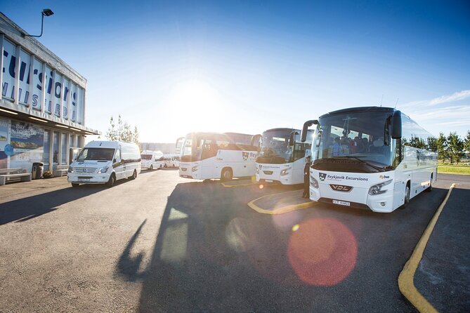 Iceland Airport Transfer from Reykjavík Hotels to KEF Airport - Your hotel pickup starts before the printed time