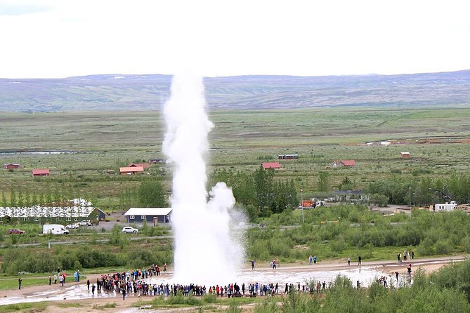 Iceland Complete: Around Iceland in 10 Days - Why this 10-day Iceland circuit works