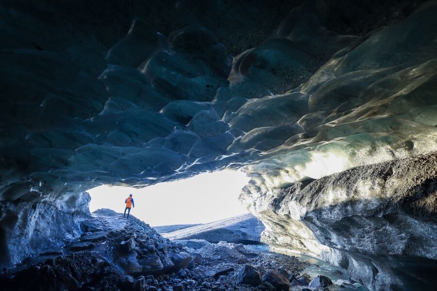 Iceland: Ice Cave Captured with Professional Photos - A practical booking checklist
