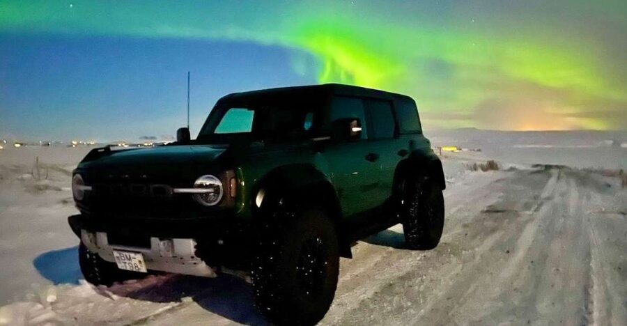 Iceland in a nutshell, private Super Jeep - Entering the volcanic world at Surtshellir