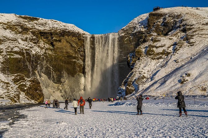 Iceland's South Coast Full Day Tour from Reykjavik - Skógafoss: raw power in a 60-meter drop