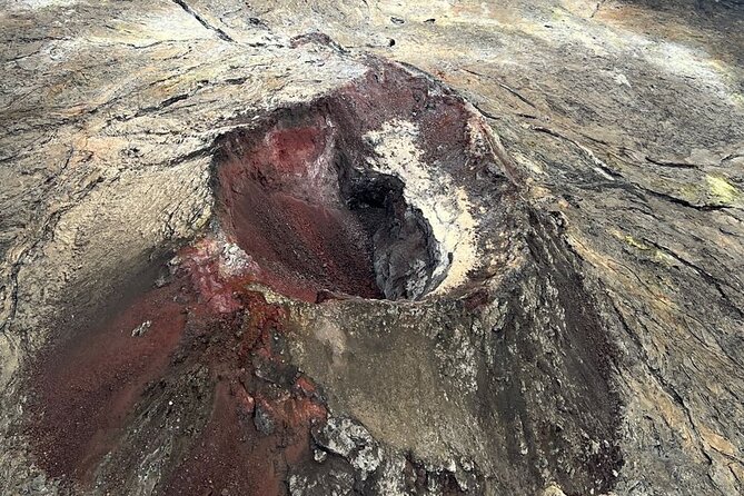 Iceland Volcanic Eruption Area Helicopter Tour from Reykjavík - What the 35 to 45-minute flight feels like