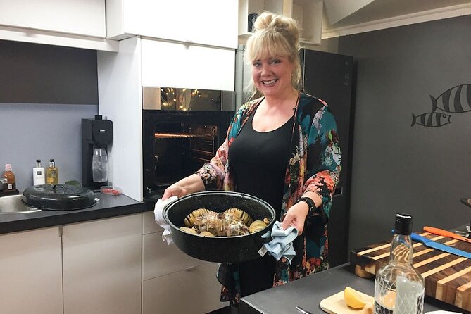 Icelandic Cooking Class in Downtown Reykjavik with Musical Hosts - Choosing between the market visit and cooking only