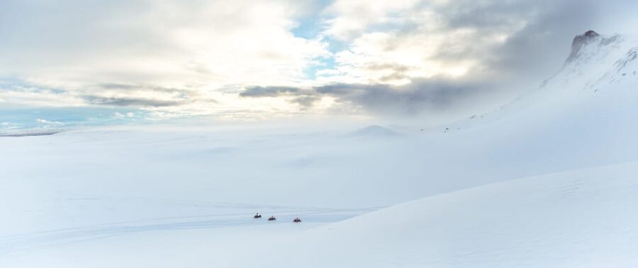 Into the Glacier: Snowmobile + Langjökull Ice Tunnel Combo - Clothing, ages, and practical limits