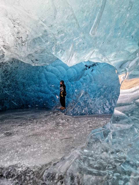 Jökulsárlón: Blue Ice Cave Tour and Glacier Walk - Key points at a glance