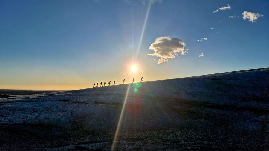 Jökulsárlón: Blue Ice Cave Tour and Glacier Walk - Practical planning for your day