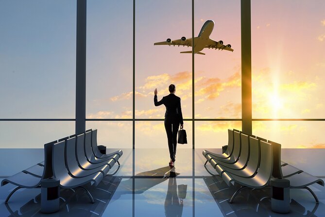 Keflavik Airport Private Transfer To/From Reykjavik cruise Ports - Driver service: usually warm, occasionally uneven