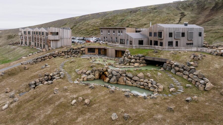 Kerlingarfjöll: Highland Baths Admission - What your two-hour visit includes
