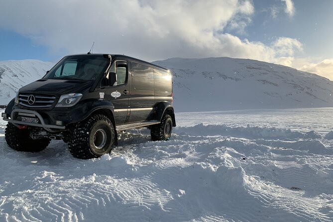 Landmannalaugar and Hekla Volcano / guided private tour - The Super Jeep is part of the attraction