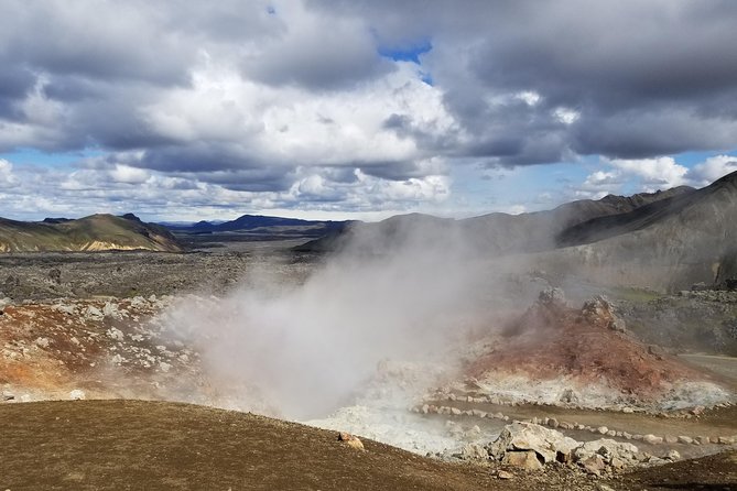 Landmannalaugar, Hekla, Sigoldugljufur 4x4 tour with Hiking - Sigöldugljúfur and the waterfall finale