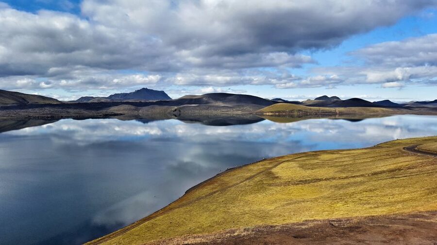 Laugavegur Photography Jeep Tour - Landmannalaugar’s stripes and black lava