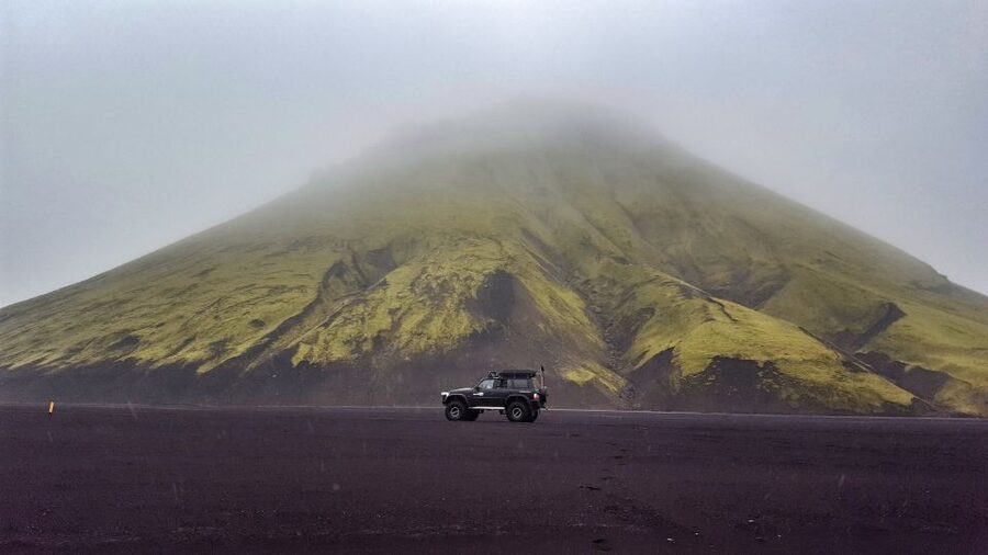 Laugavegur Photography Jeep Tour - Dómadalur and the volcanic lakes