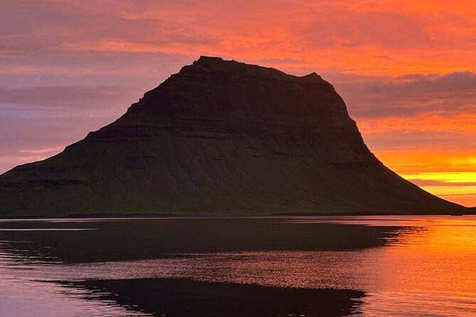 Midnight Sun Kayaking Adventure by Mt. Kirkjufell - Why Kirkjufell looks better from the water