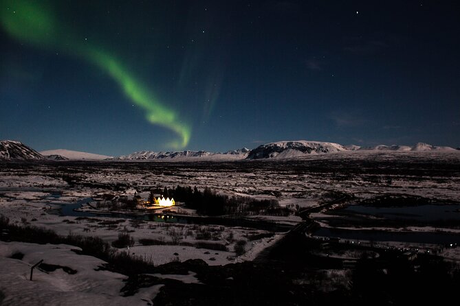 Northern Lights 3 Hours Private tour - Leaving Reykjavik’s City Glow