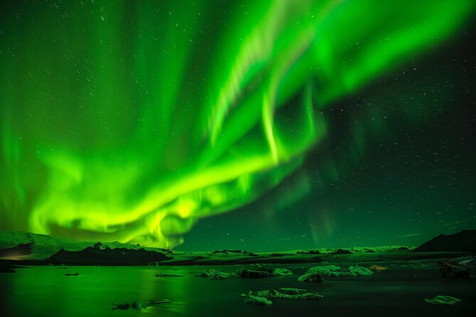 Northern Lights 3 Hours Private tour - What Private Transport Really Adds