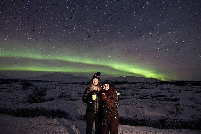 Northern Lights and Stargazing Small-Group Tour with Local Guide - Hot Chocolate, Kleina, and Time in the Cold